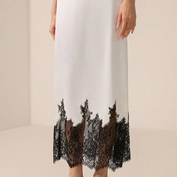 White Elegant Women's French Embroidered Bodycon Skirt - Picture 5 of 6